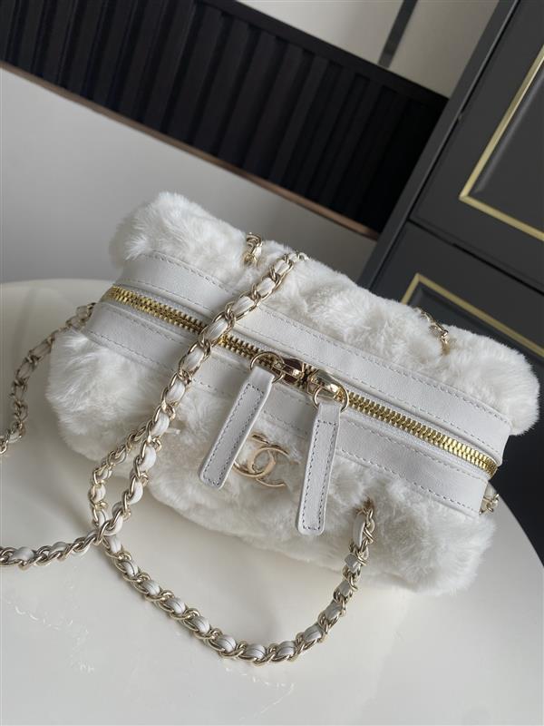 2026131205933713 700